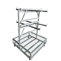 Chariot sur roulette pour transporter un podium Chariot sur roulette pour transporter un podium