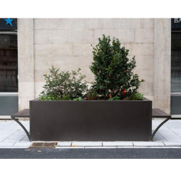 Jardinière extérieure en métal