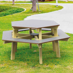 Table de pique-nique enfant en PEHD et bois dans un parc public