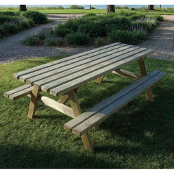 Table pique nique en bois dans un jardin public