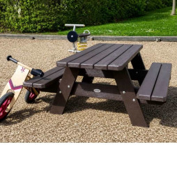 Table extérieure pour enfant
