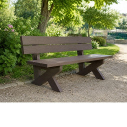 Banc public en plastique recyclé