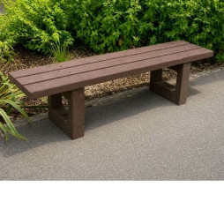Banquette urbaine en plastique recyclé