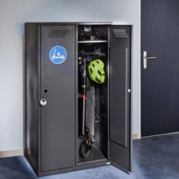 Vestiaire pour trottinettes électriques avec 2 portes