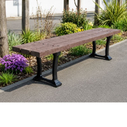 Banquette publique en plastique recyclé