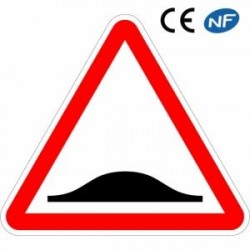 Panneau danger routier Cassis ou dos d'âne (A2a) ralentisseur