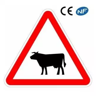 Panneau de signalisation traversée d'animaux de la ferme (A15a1)