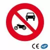 Panneau de circulation interdisant les véhicules à moteur de circuler sur la voie