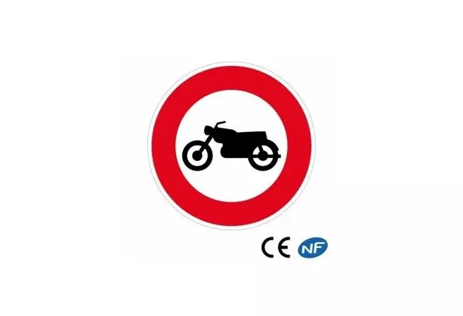 Panneau de circulation très robuste. Accès interdit aux motocyclettes (B9h)