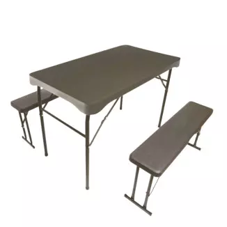 Ensemble table et 2 bancs pliants en polypro