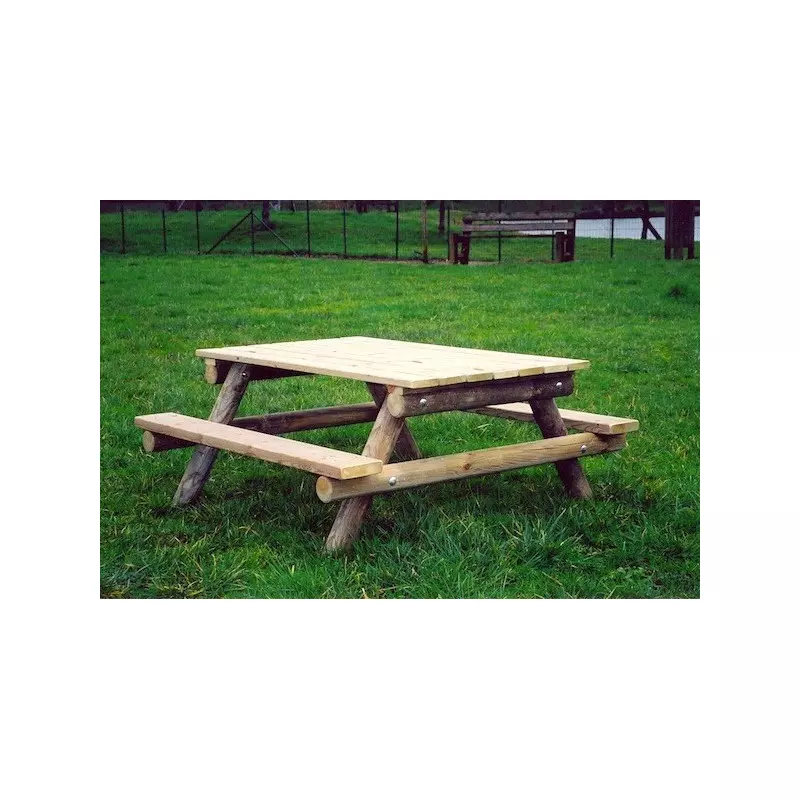 Table de pique-nique en bois pour enfants