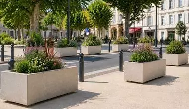 Quelle jardinière urbaine choisir pour votre commune ?