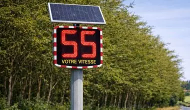 Sécurité routière durable : Pourquoi le radar pédagogique solaire séduit tant les collectivités ?
